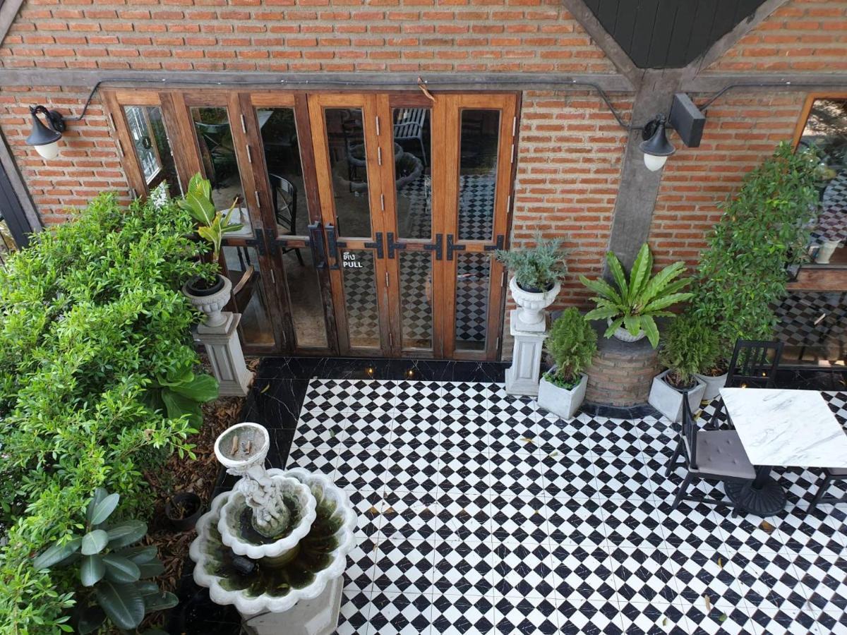 Baan Mae Khian Cafe & Boutique Hotel Phra Nakhon Si Ayutthaya Exterior photo