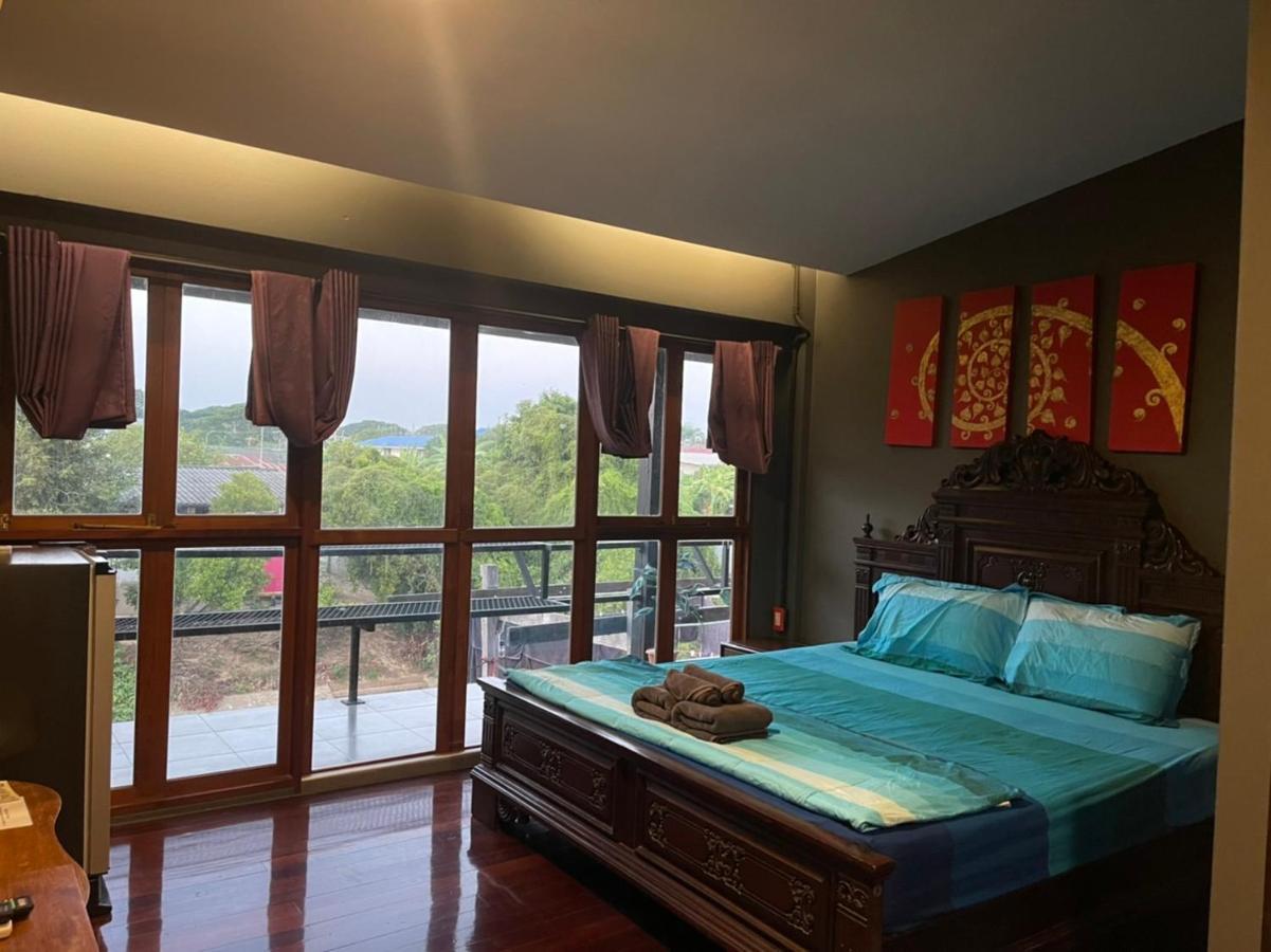 Baan Mae Khian Cafe & Boutique Hotel Phra Nakhon Si Ayutthaya Exterior photo