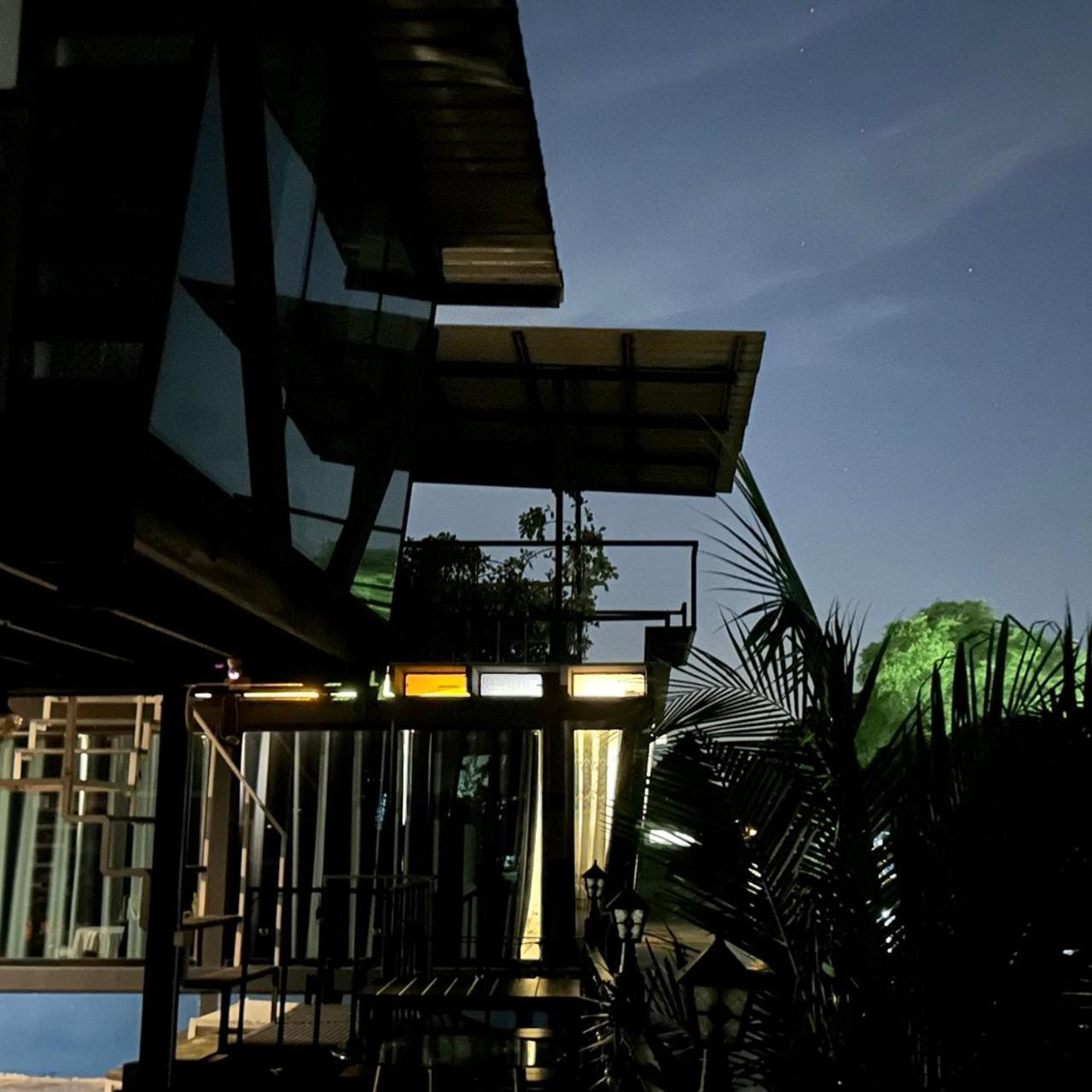 Baan Mae Khian Cafe & Boutique Hotel Phra Nakhon Si Ayutthaya Exterior photo