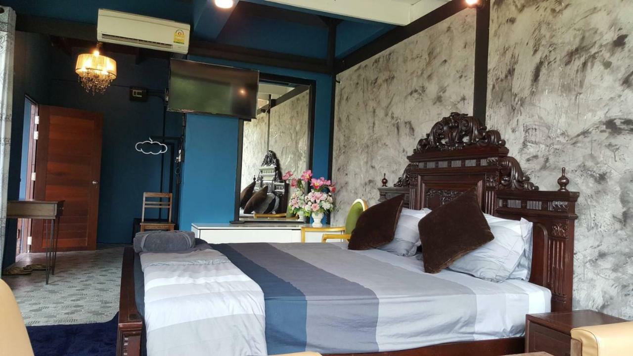 Baan Mae Khian Cafe & Boutique Hotel Phra Nakhon Si Ayutthaya Exterior photo